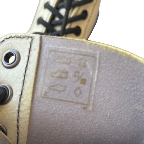 DR. MARTENS Pascal 8 Eyelet Cream Crackle Leather Combat Boots Docs Size US W 5 - Picture 9 of 13